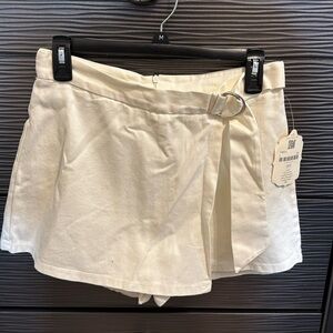 Medium Altar’d State Shorts/Skorts